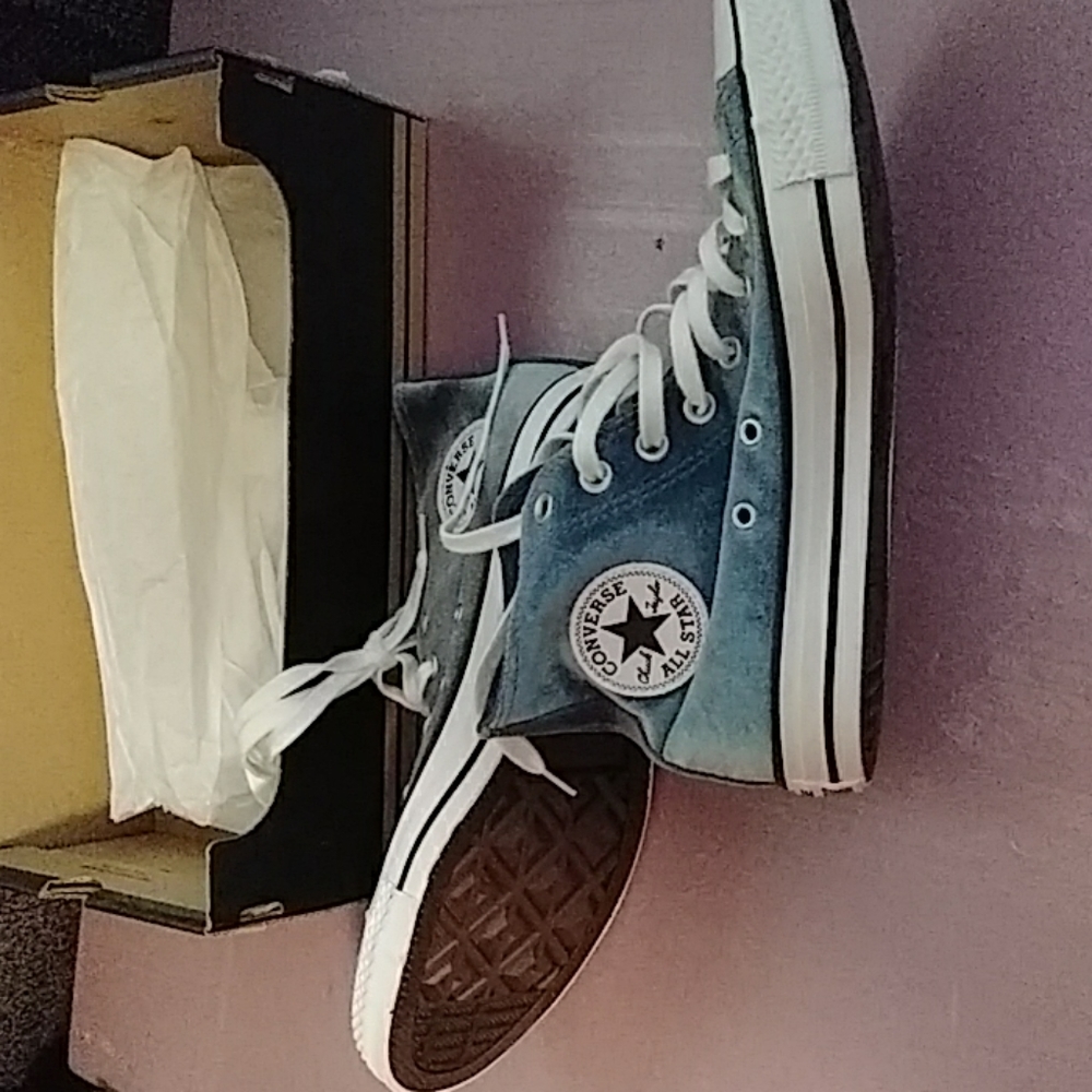 Converse